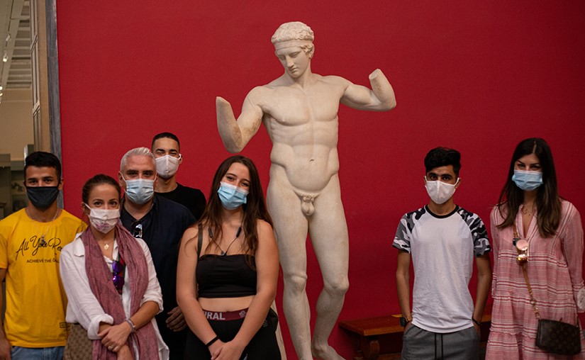 The beginning of art programs with a visit to the National Archeological Museum of Greece